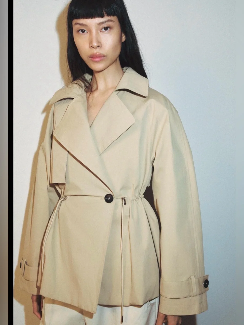 🔥🔥Zara Beige Cropped Trench